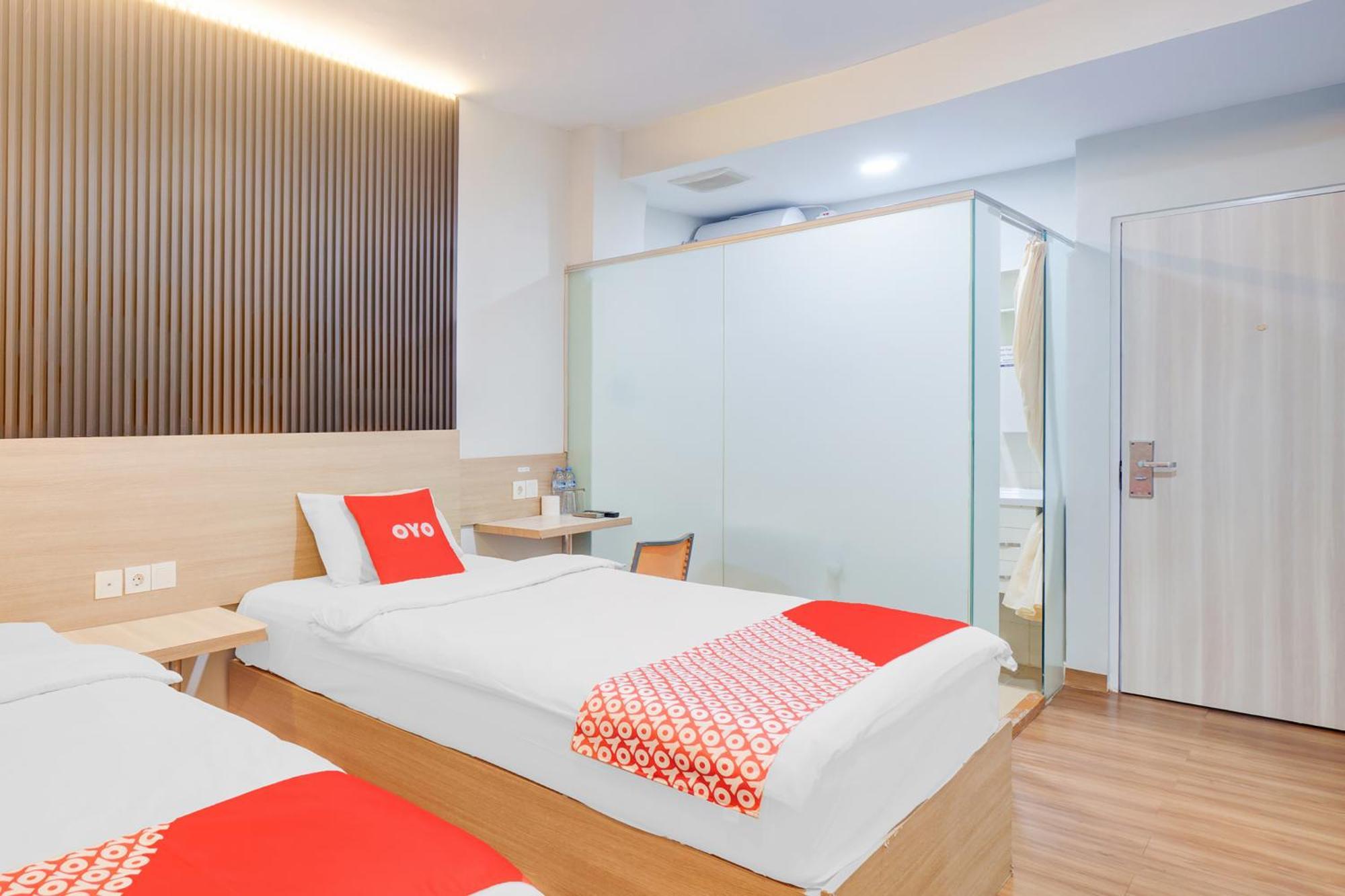 Capital O 94542 Hotel Suba Jakarta Exterior photo